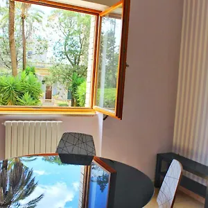 https://lecce-stazione-centrale.lecce-hotels.com