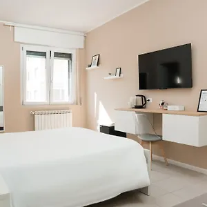 Dieci By Comorooms Apartamento